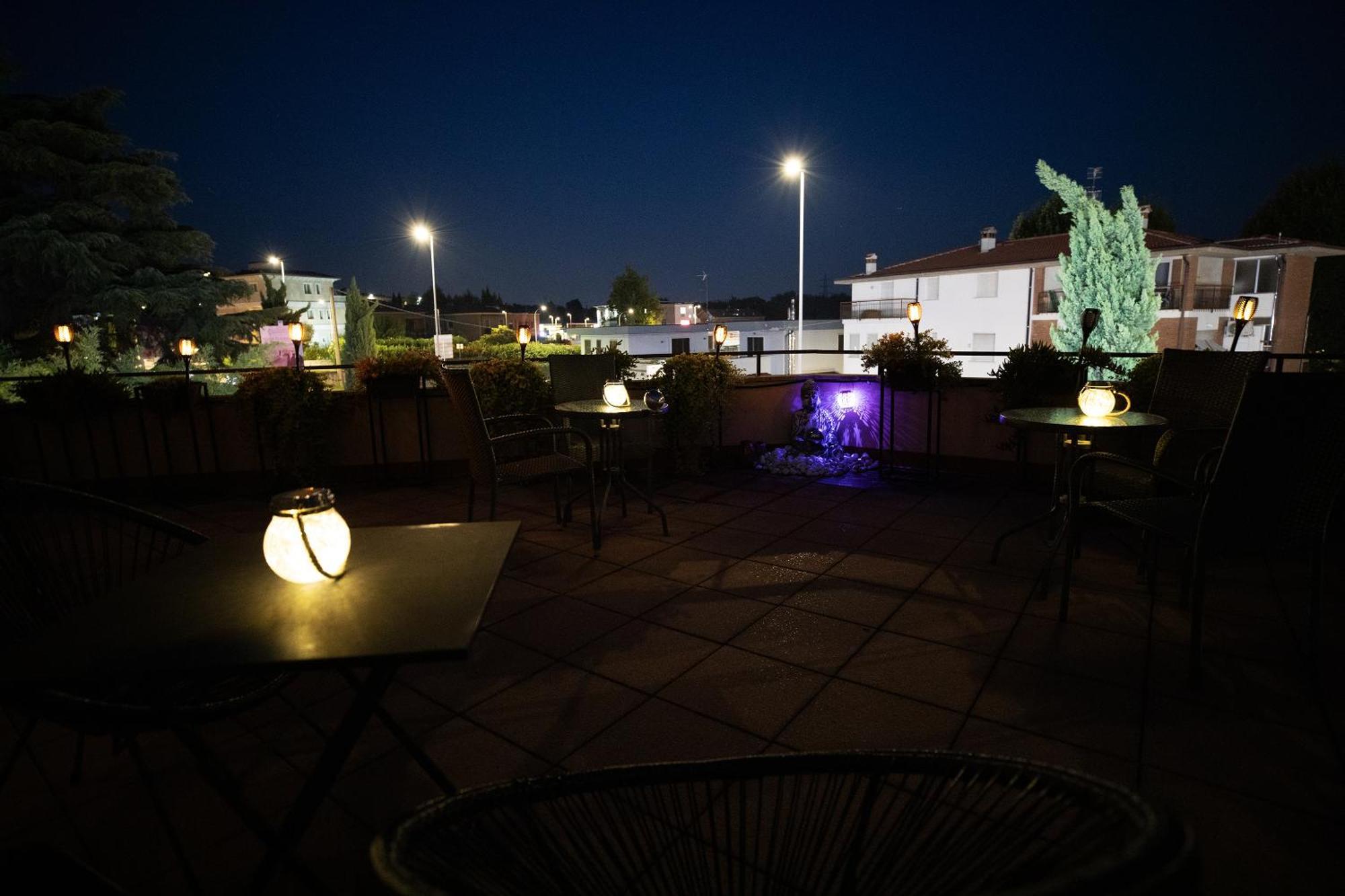 Bru Rooms Peschiera del Garda Ngoại thất bức ảnh
