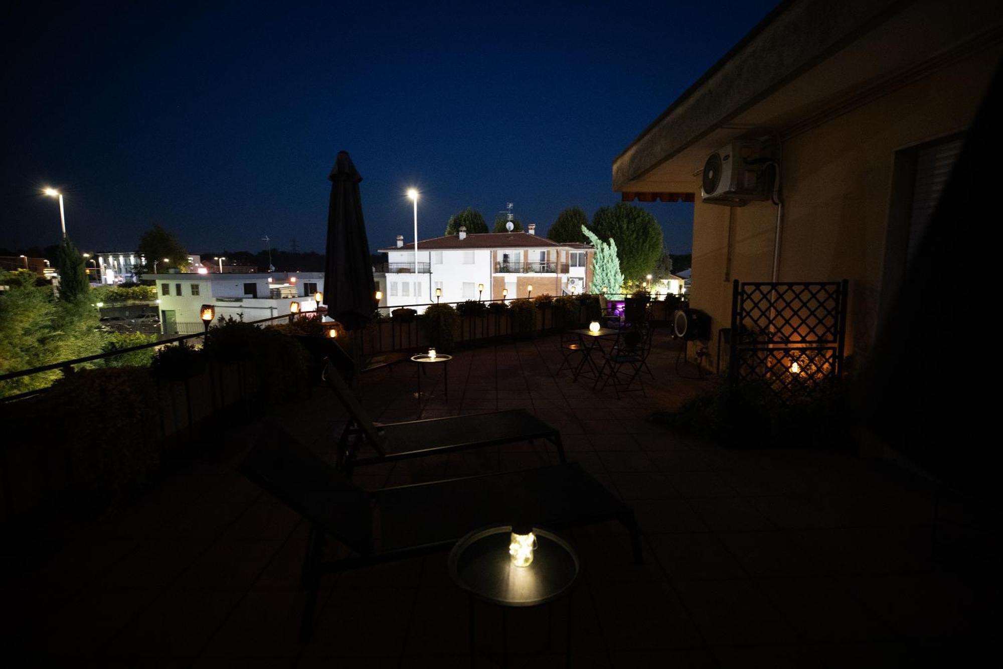 Bru Rooms Peschiera del Garda Ngoại thất bức ảnh