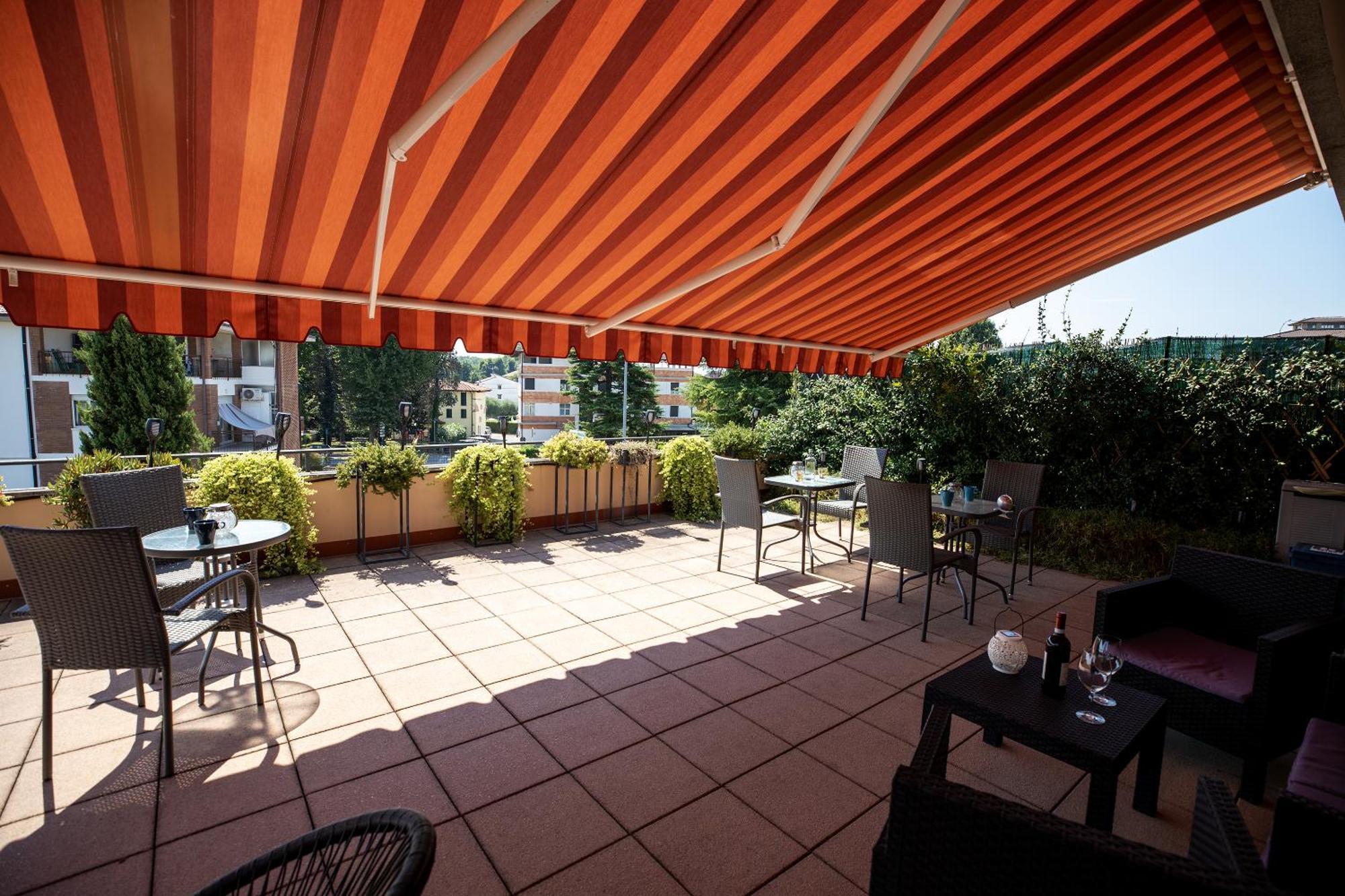 Bru Rooms Peschiera del Garda Ngoại thất bức ảnh