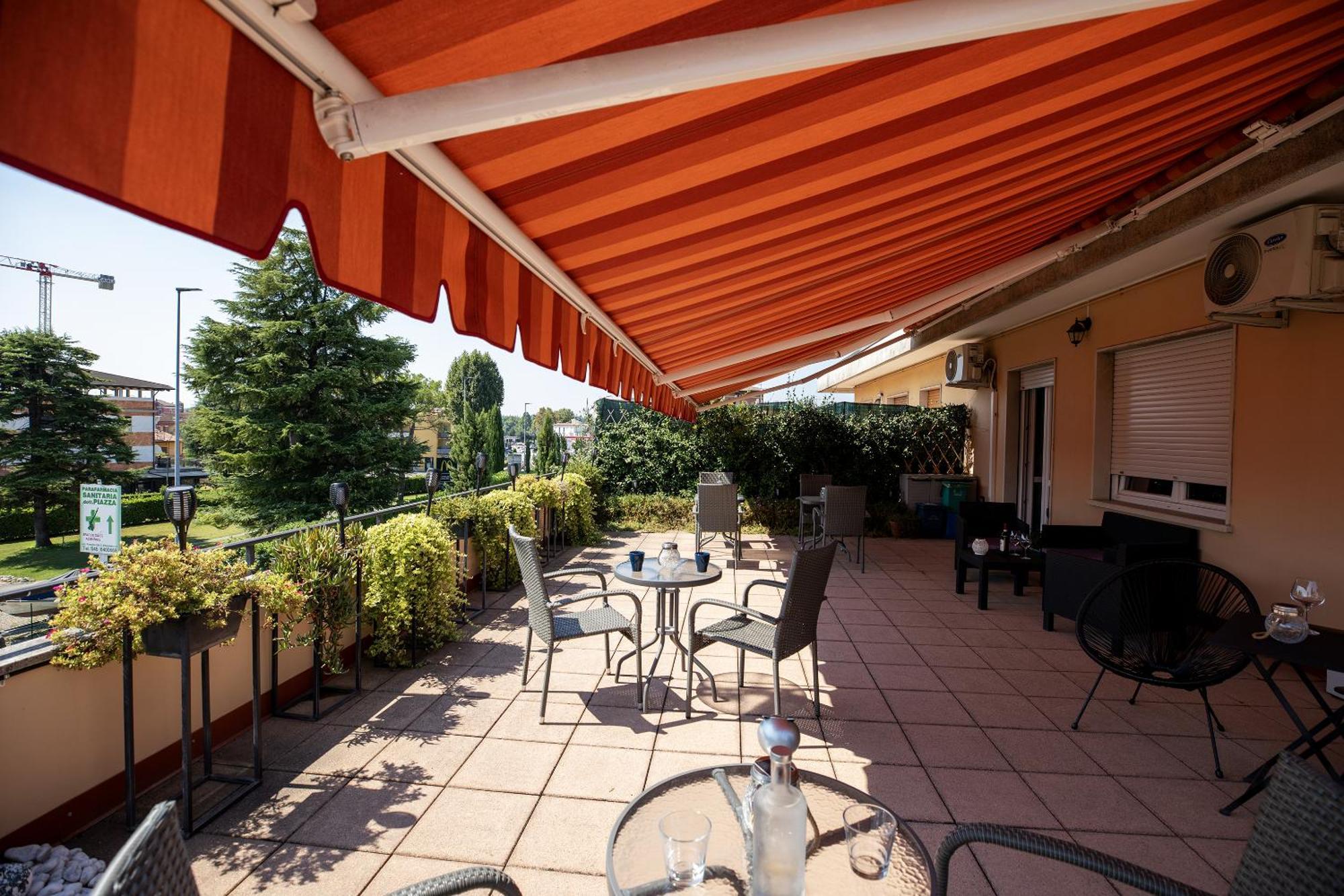 Bru Rooms Peschiera del Garda Ngoại thất bức ảnh