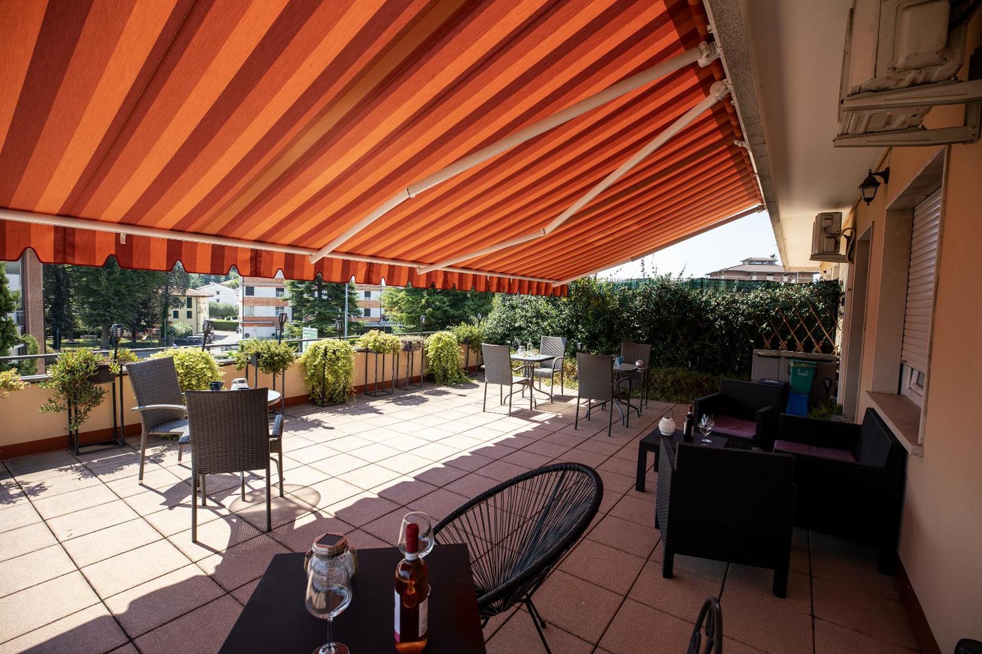 Bru Rooms Peschiera del Garda Ngoại thất bức ảnh