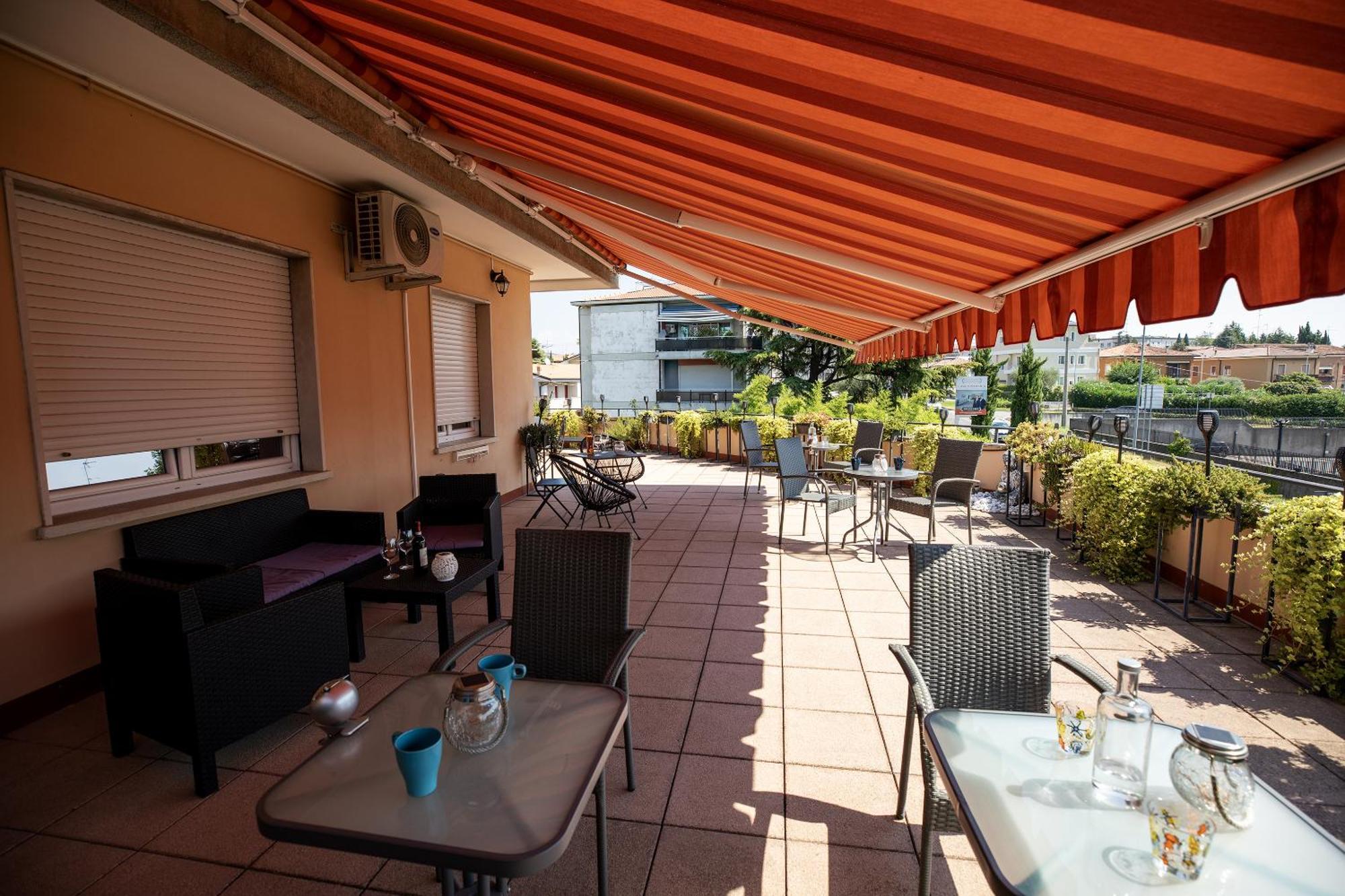 Bru Rooms Peschiera del Garda Ngoại thất bức ảnh